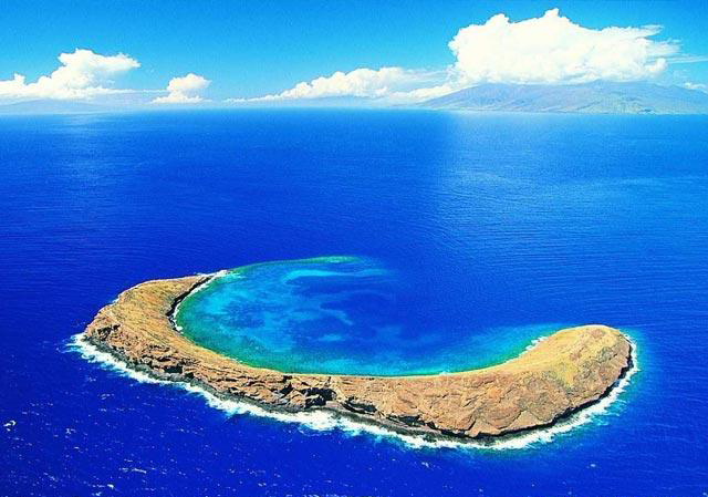 哪些海岛比较好玩之世界十大海岛度假圣地--大