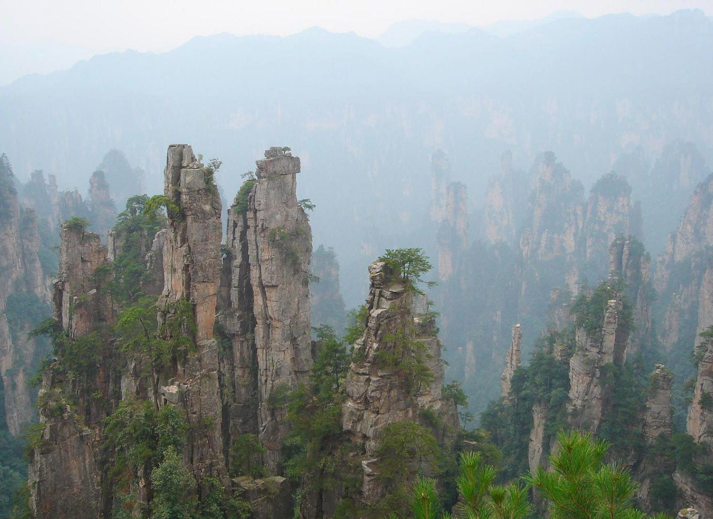 去张家界旅行需要带什么,到张家界旅游要带的