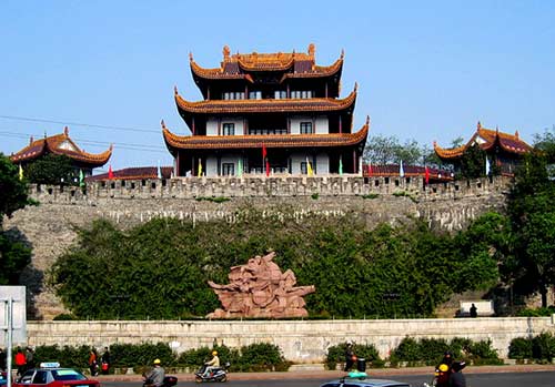 7,8月份旅游天气_温度_七月,八月去长沙旅游穿