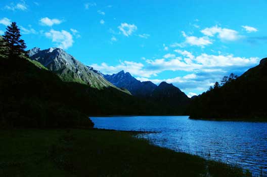 月亮湖水库风景区