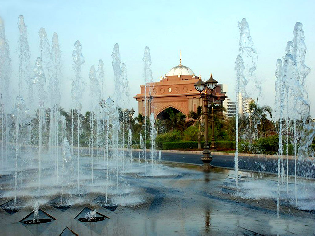 阿布扎比周边有哪些好玩的地方呢?--迪拜