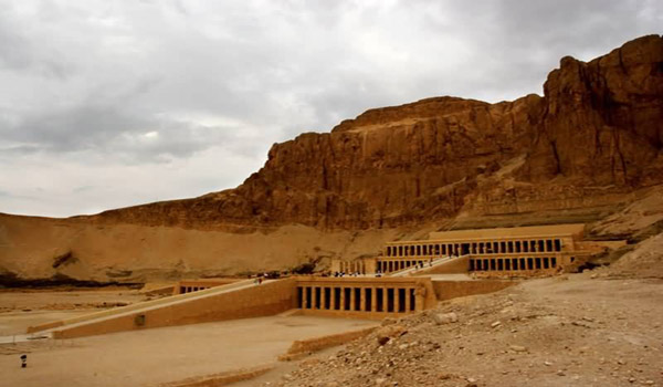 去埃及卢克索旅游需要知道的景点特色_卢克索